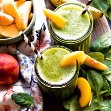 Healthy green smoothie recipe with banana and peach