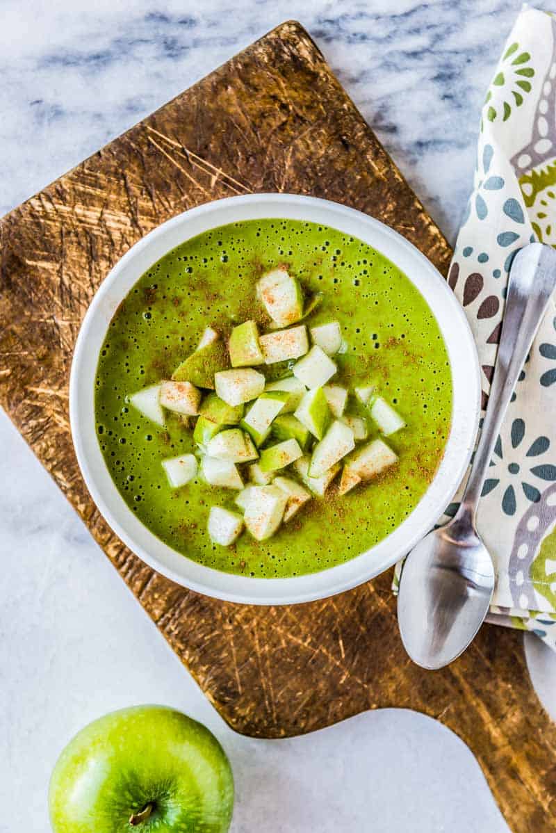 thick smoothie bowl recipe with apples 