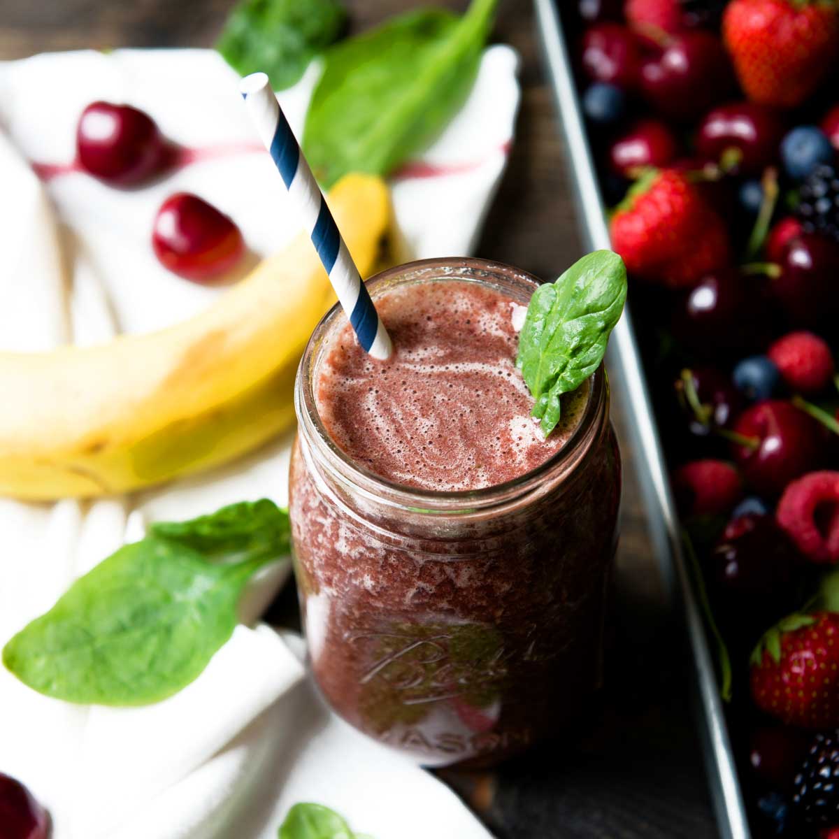 Healthy Mixed Berry Smoothie 