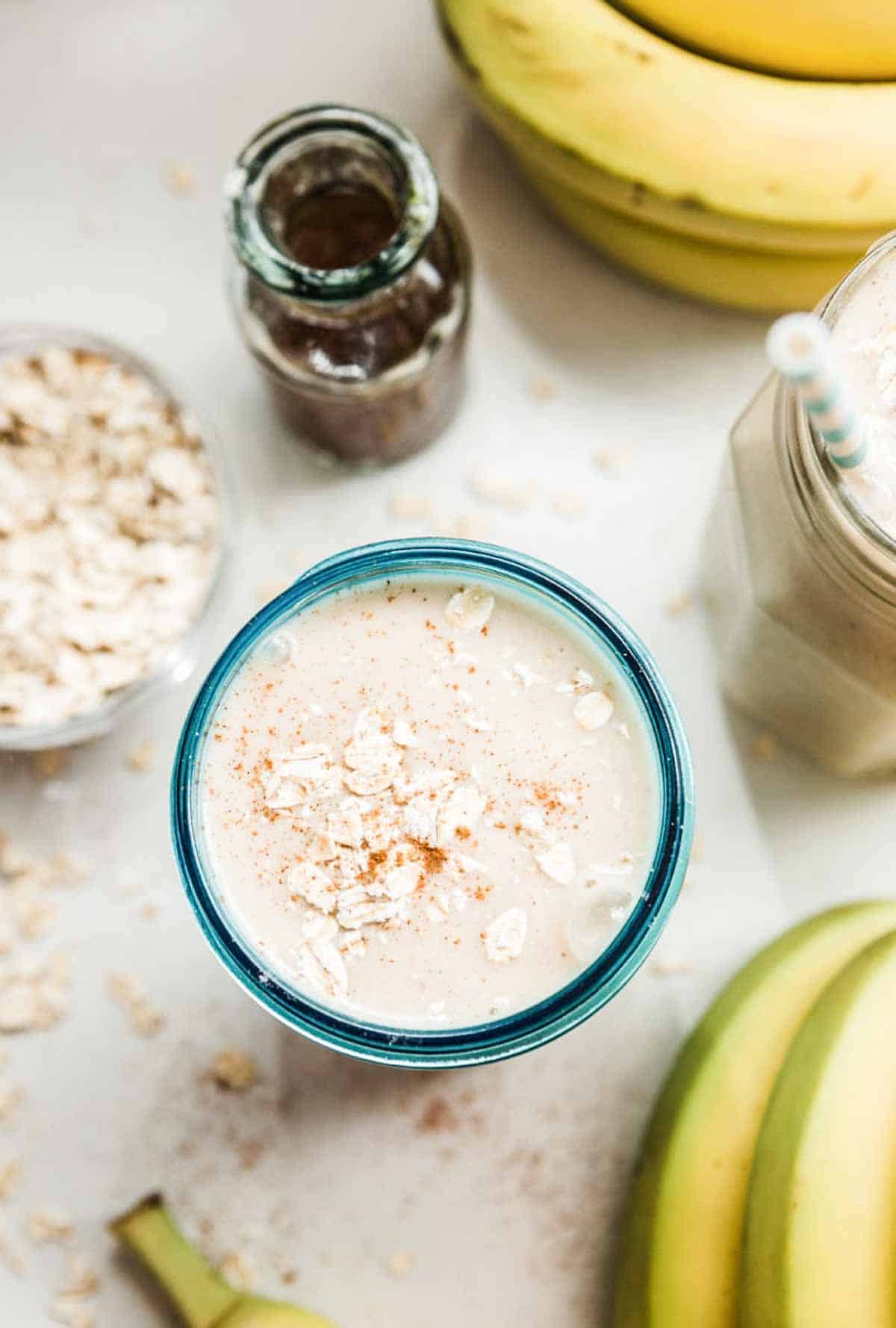 Banana Oatmeal Smoothie Sweet Creamy Breakfast Recipe