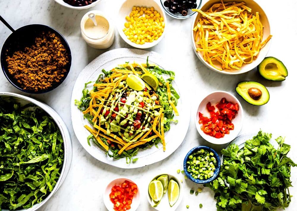 healthy taco salad recipe with lots of toppings