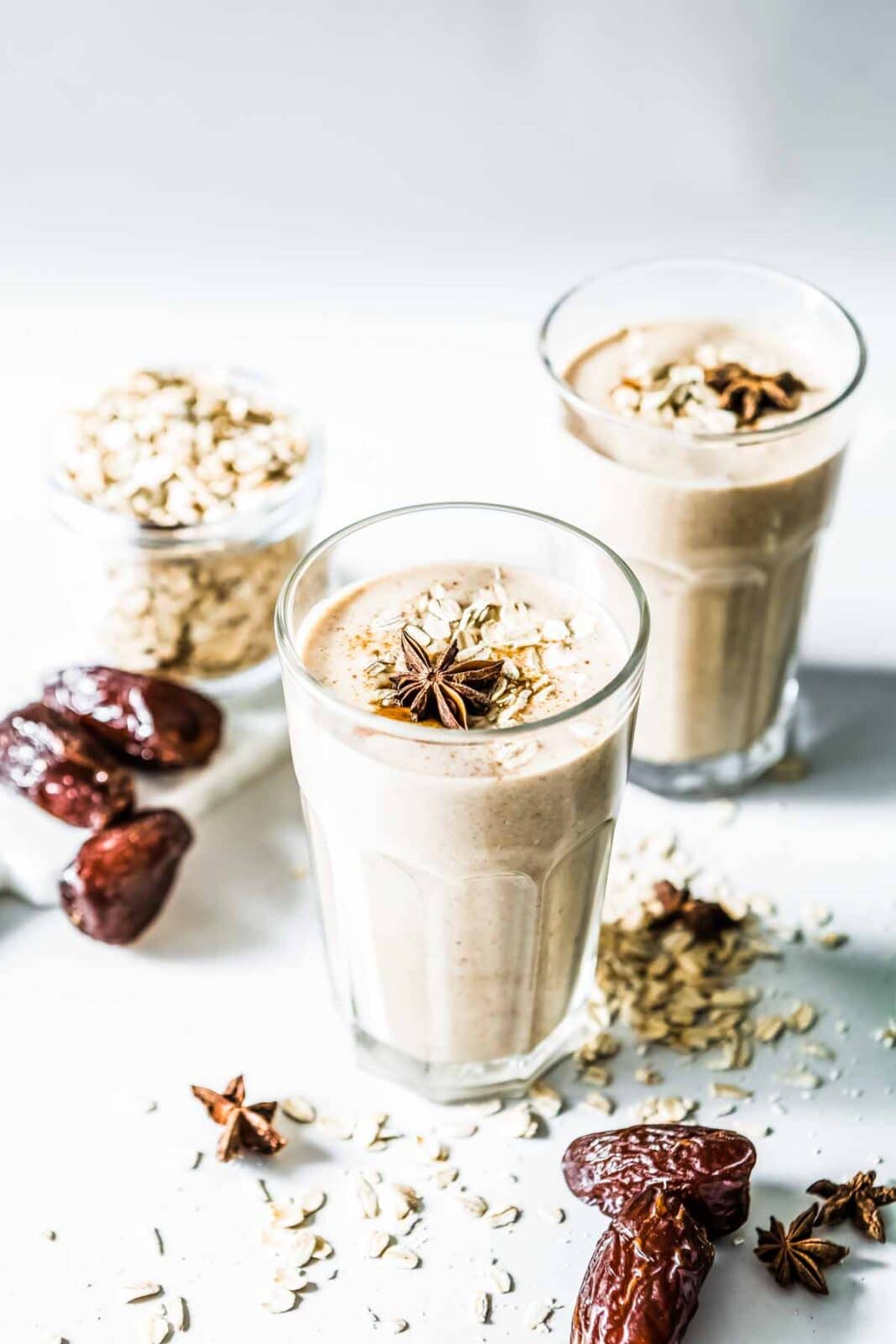 Cinnamon date smoothie recipe creamy delicious