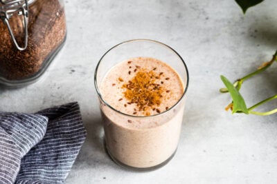 Easy and tasty flaxseed smoothies for weight loss.