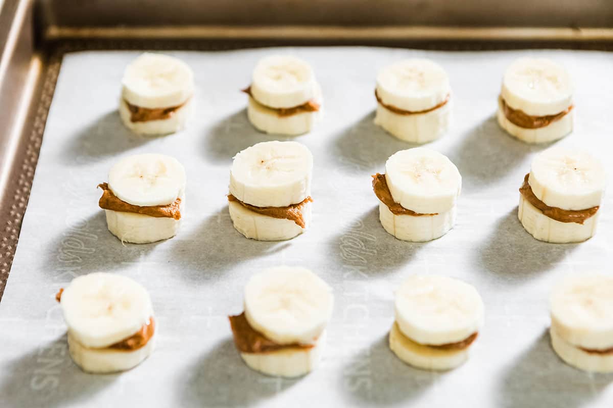 delicious chocolate almond butter banana bites