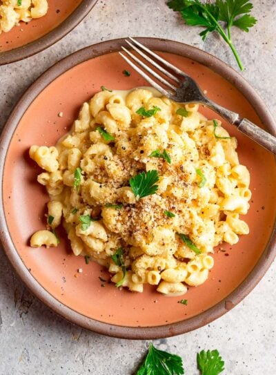 Creamy vegan mac and cheese recipe on a plate