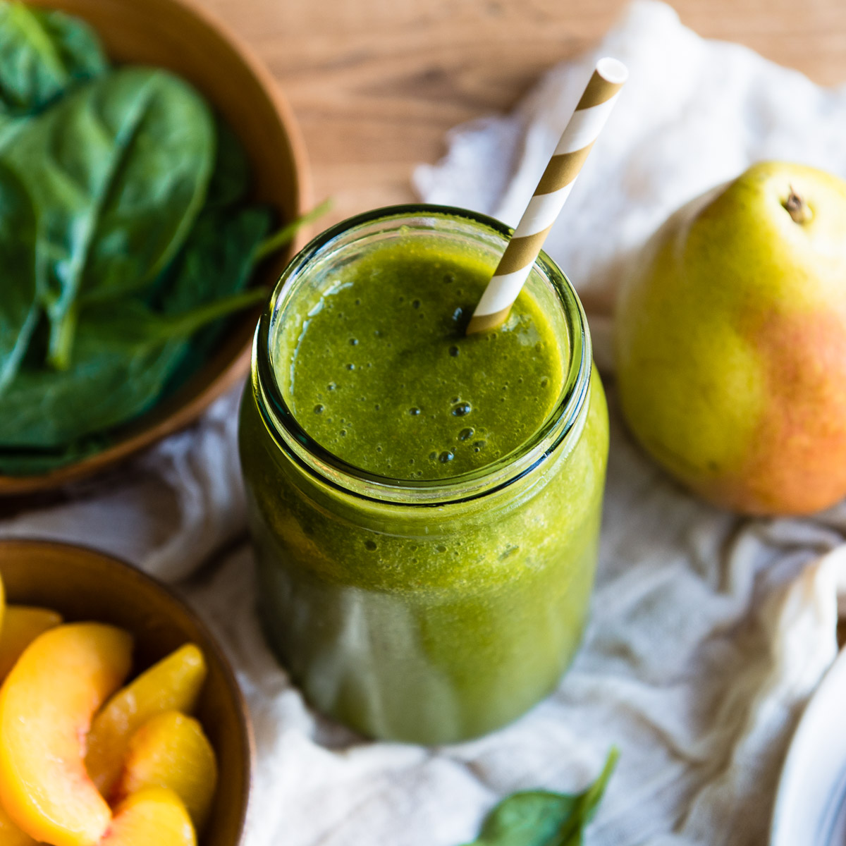 Creamy and delicious pear smoothie in a glass