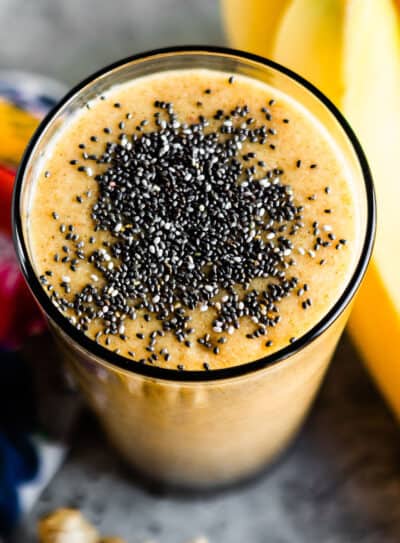 High-fiber smoothie with chia seeds on top