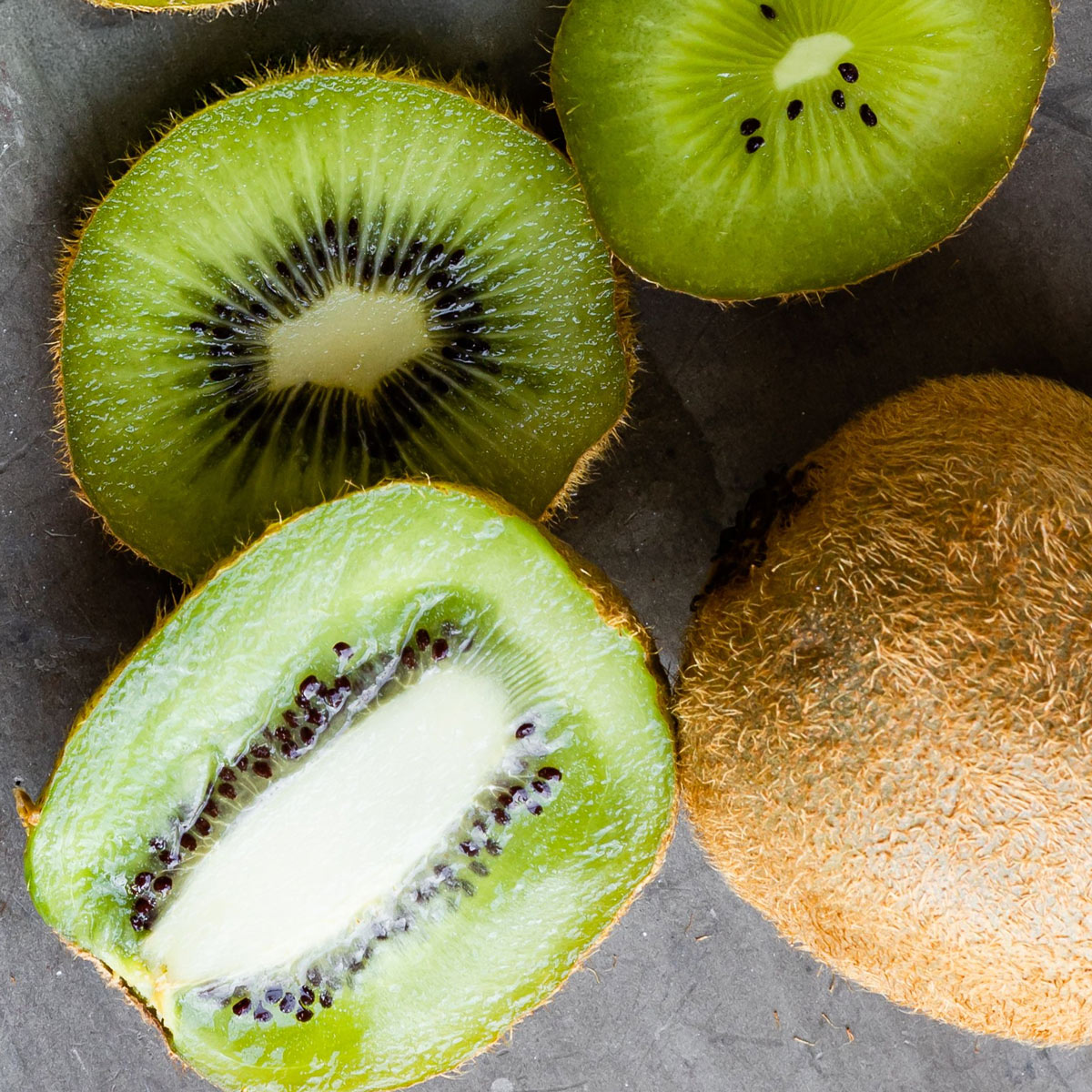 Slices of kiwi with skin on
