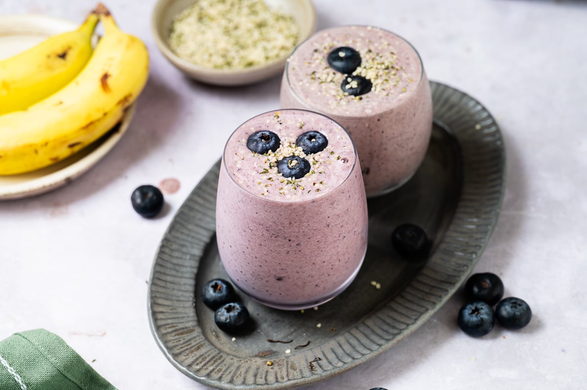 Low-calorie protein shakes on a serving tray