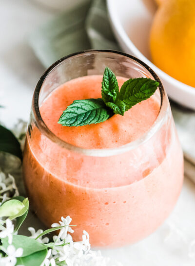 Grapefruit smoothie in a small glass