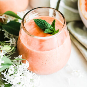 Grapefruit smoothie in a small glass