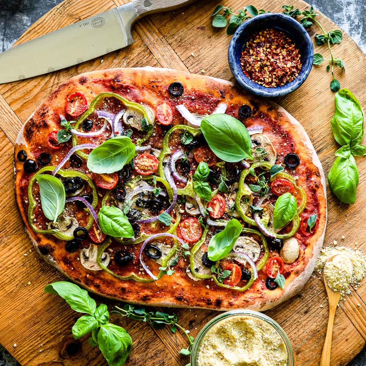 Fresh and crispy vegan pizza
