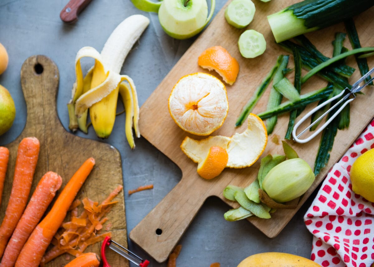 Peel Fruit or Not? Top fruits to keep the peel on and other to ditch