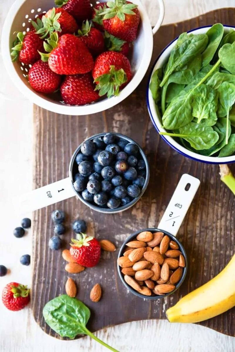 Almond Milk Smoothie - Simple Green Smoothies