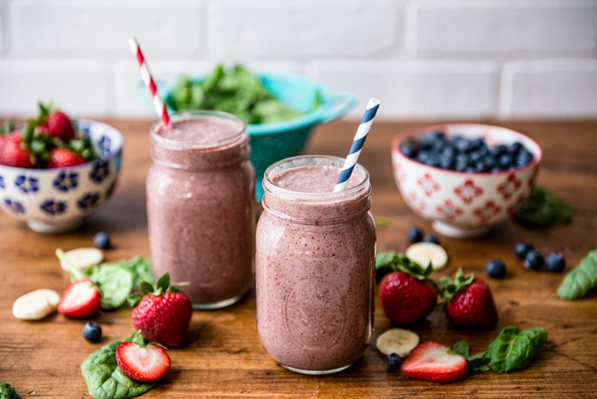 Breakfast smoothie, Blueberry Banana Spinach Smoothie, Healthy weight  loss smoothies