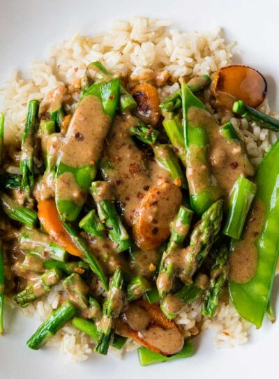 Daniel Fast recipes and meal plan with vegetable stir fry.