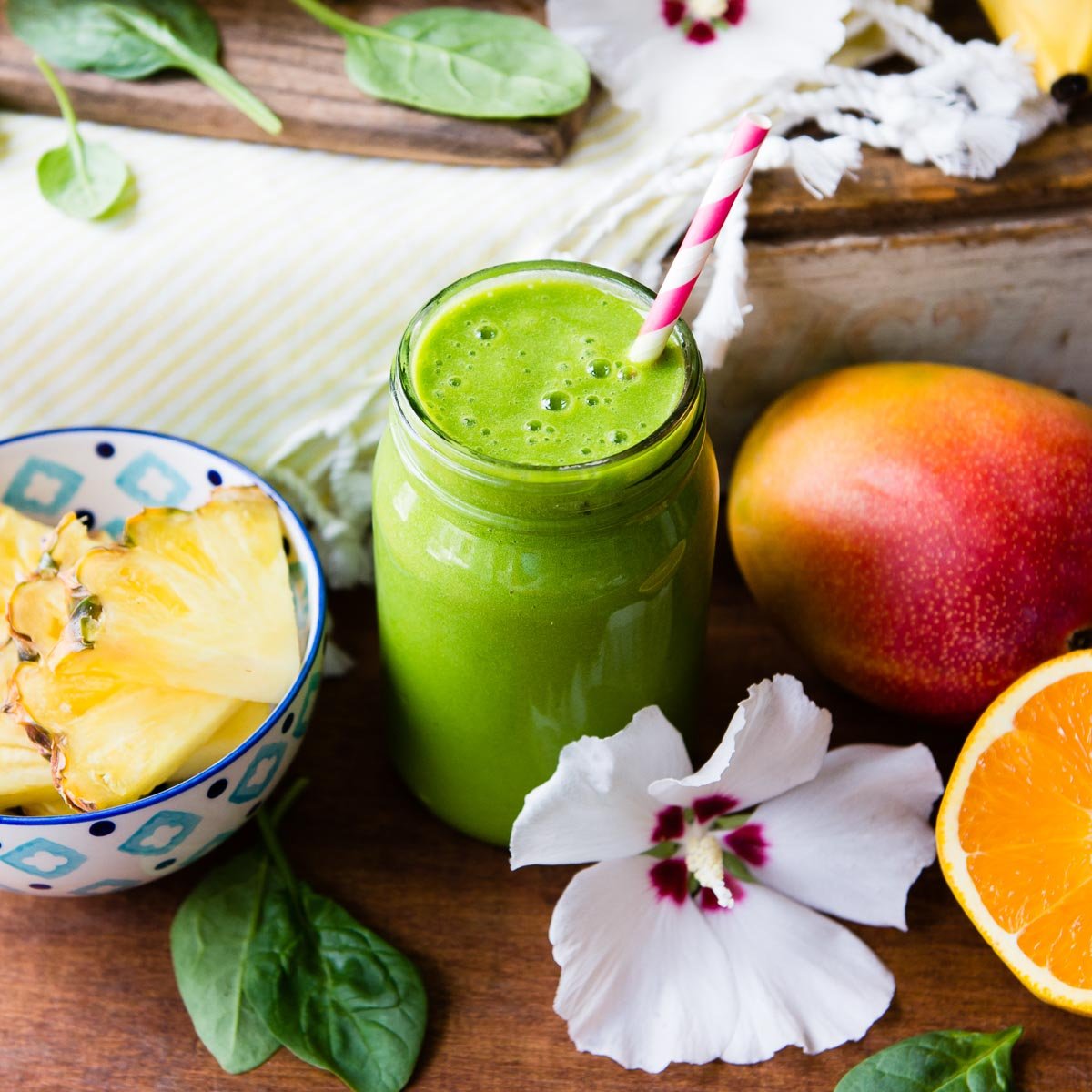 Detox island green smoothie in a mason jar.