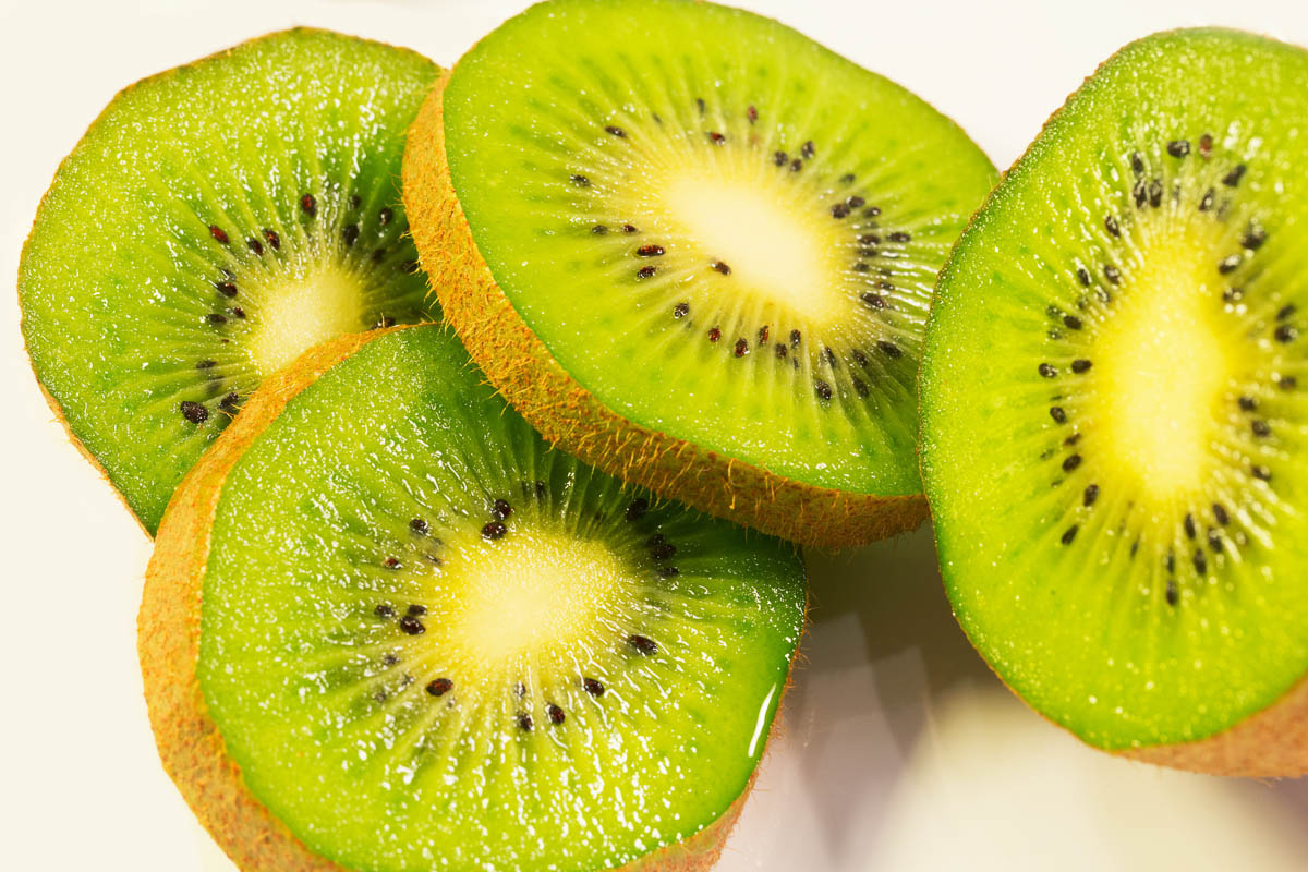 slices of kiwi, listed on EWG's Clean 15 List.