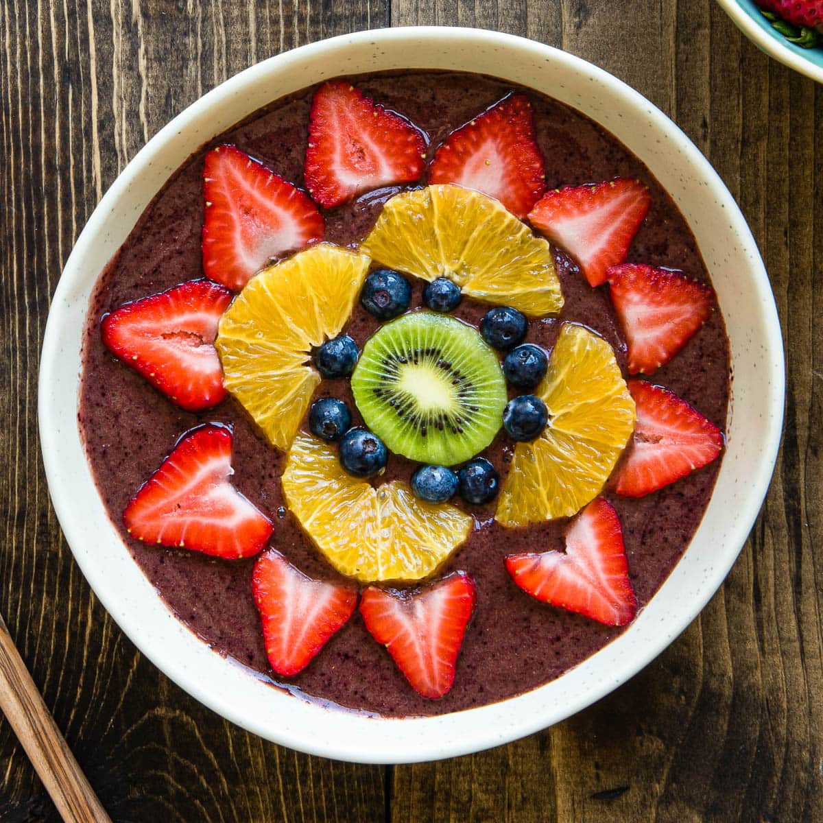 overhead photo of fruit smoothie bowl