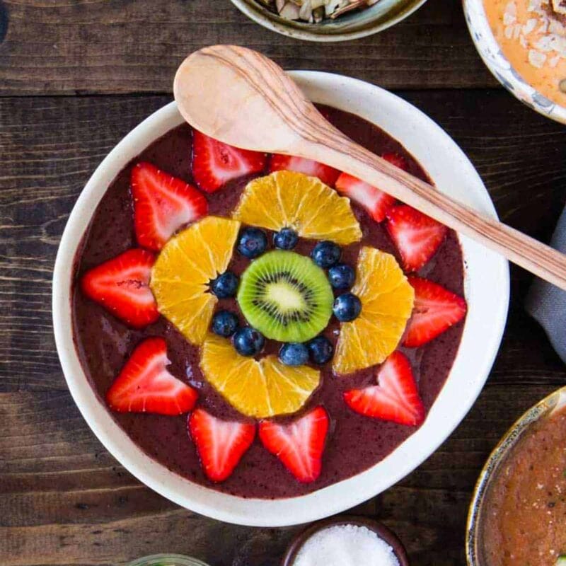 Fruit Smoothie Bowl Sweet and Tasty Recipe in 3 minutes