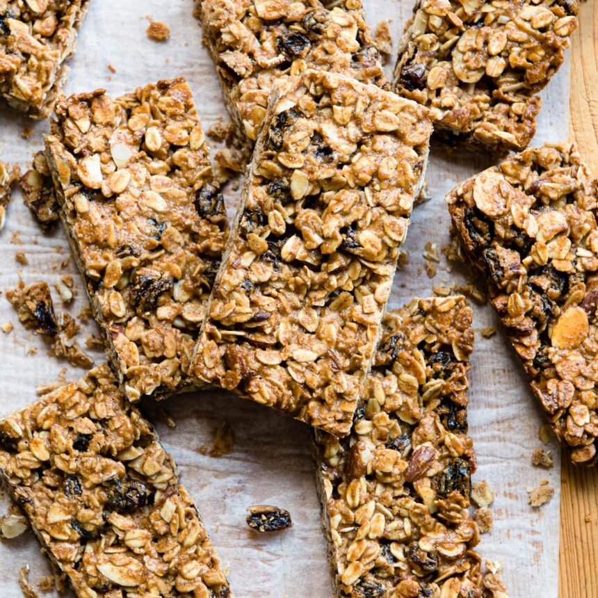 Homemade Granola Bars - Sweet and chewy