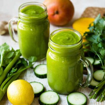 Immune boosting green smoothie with vitamins and minerals