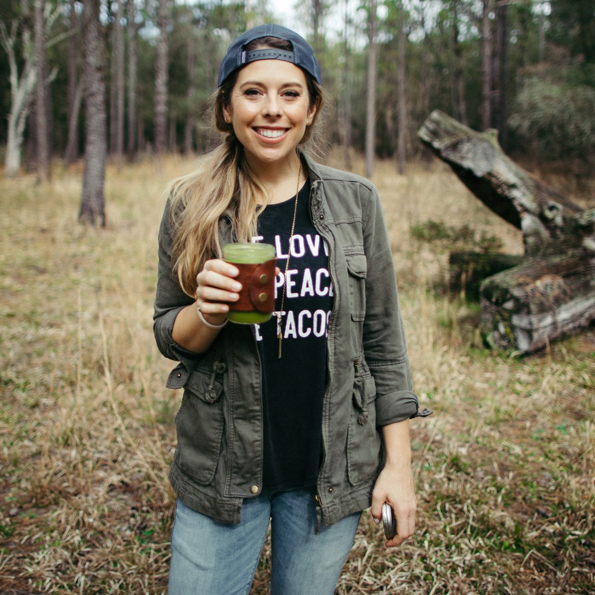 Jen Hansard profile photo with green smoothie