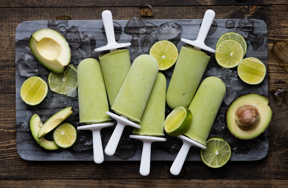 Easy to make creamy fruit popsicles for summer