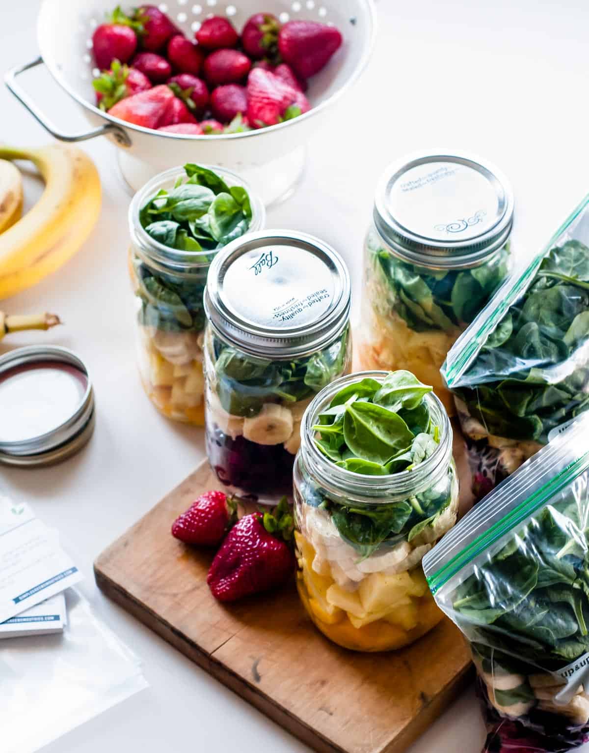 Meal Prep Smoothie Jars