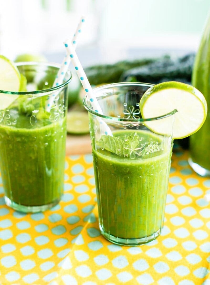 Seasonal Plant-Based Recipes - Simple Green Smoothies