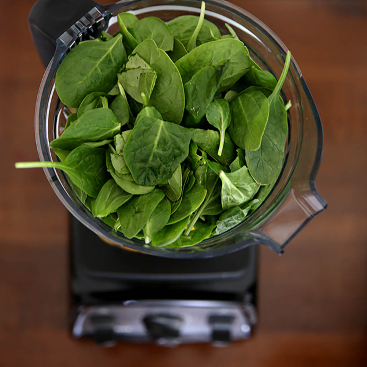spinach packed inside a blender 