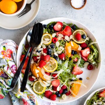 strawberry arugula salad with lemon dressing