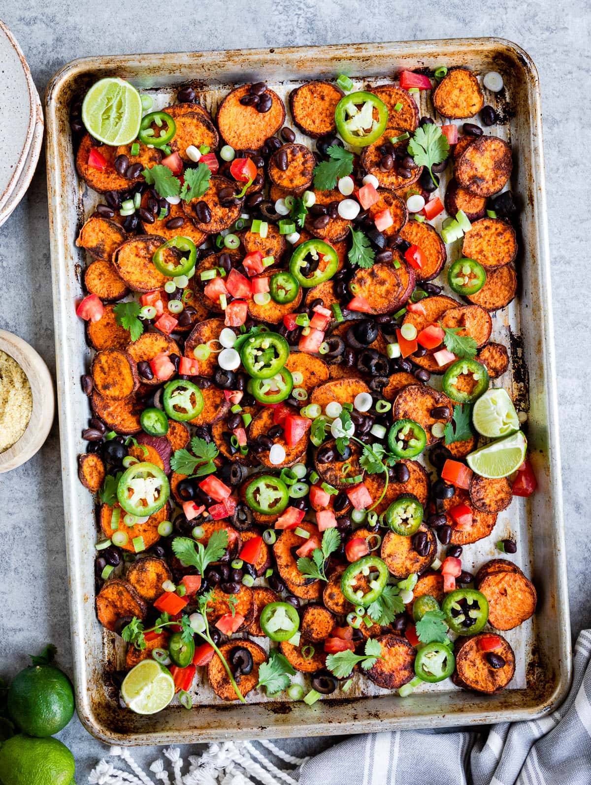 Loaded Sheet Pan Nachos Recipe - Savory Nothings