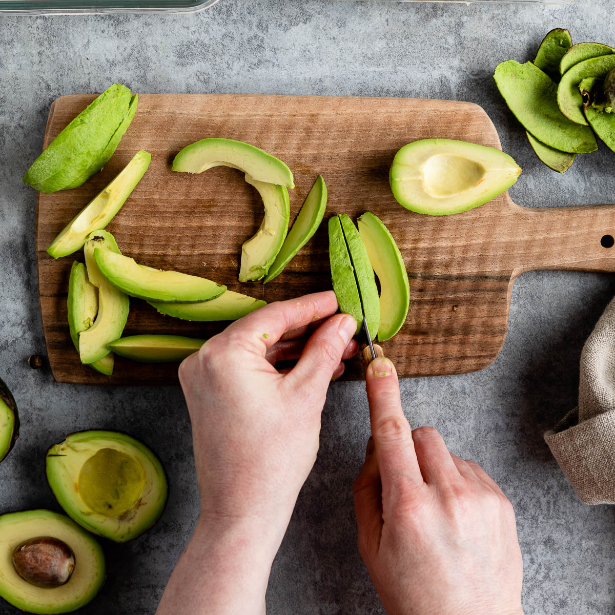 Slicing avocados