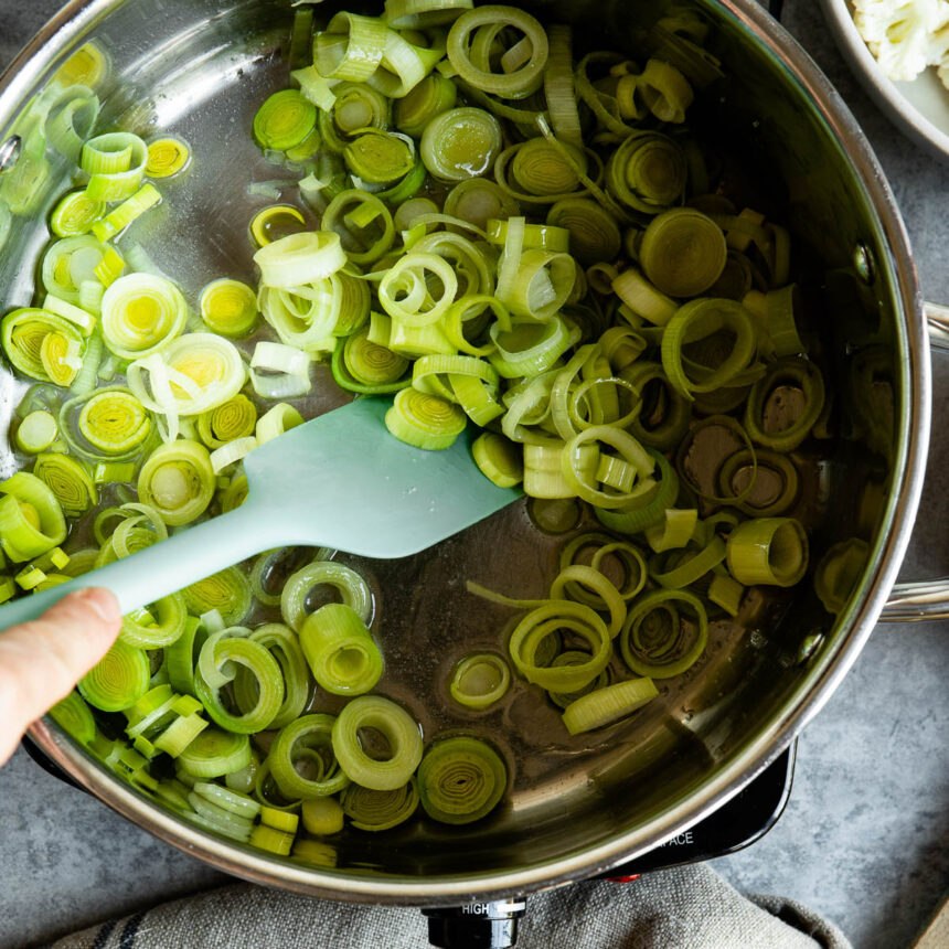 Vegan Potato Soup - Simple Green Smoothies