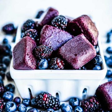 Elderberry health benefits in smoothie cubes