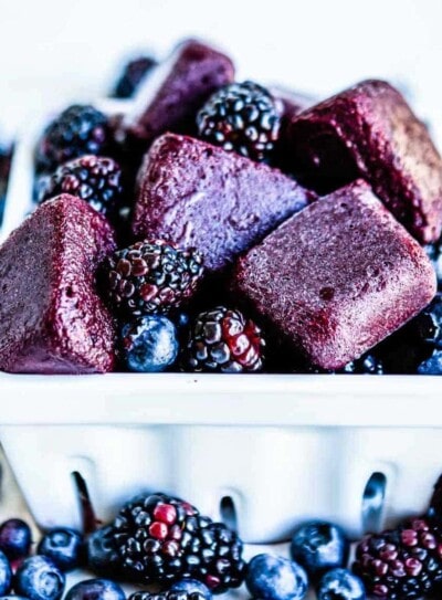 Elderberry health benefits in smoothie cubes